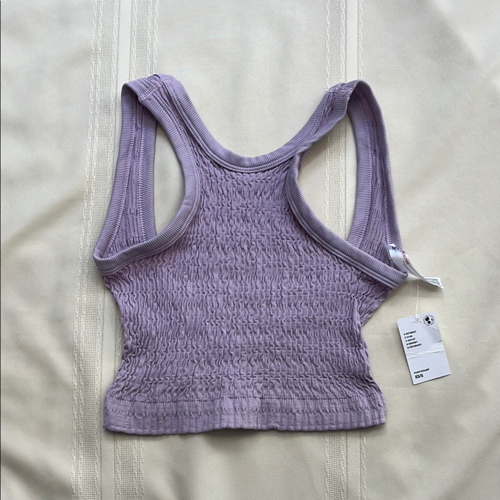 Urban Outfitters adorable cropped tank stretchy with low back Sz Xs/s NWT